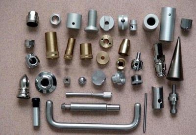 思普泰克影像篩選設備 弧面緊固件高效檢測解決方案